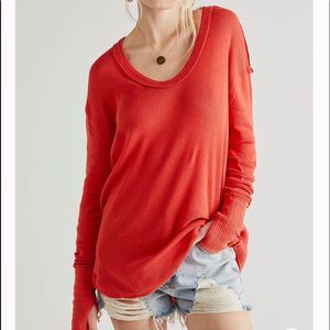 Free People Colby Long Sleeves Thumbhole Red Tee Top.Size L